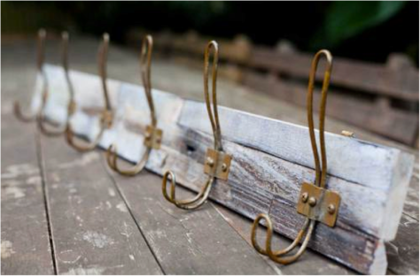Wooden hat rack stand Plans DIY How to Make overrated05wks